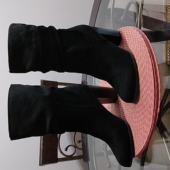 Shoes - NWT Vegan Suede Boots
